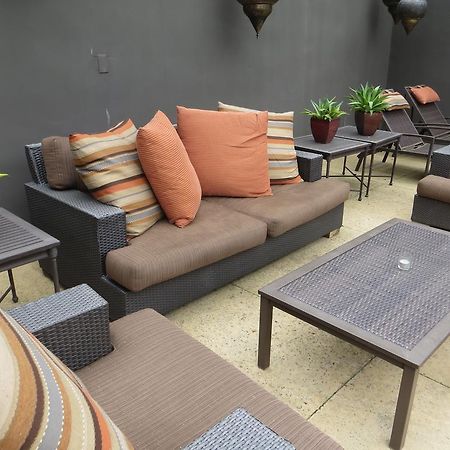 יונטוויל North Block Hotel מראה חיצוני תמונה