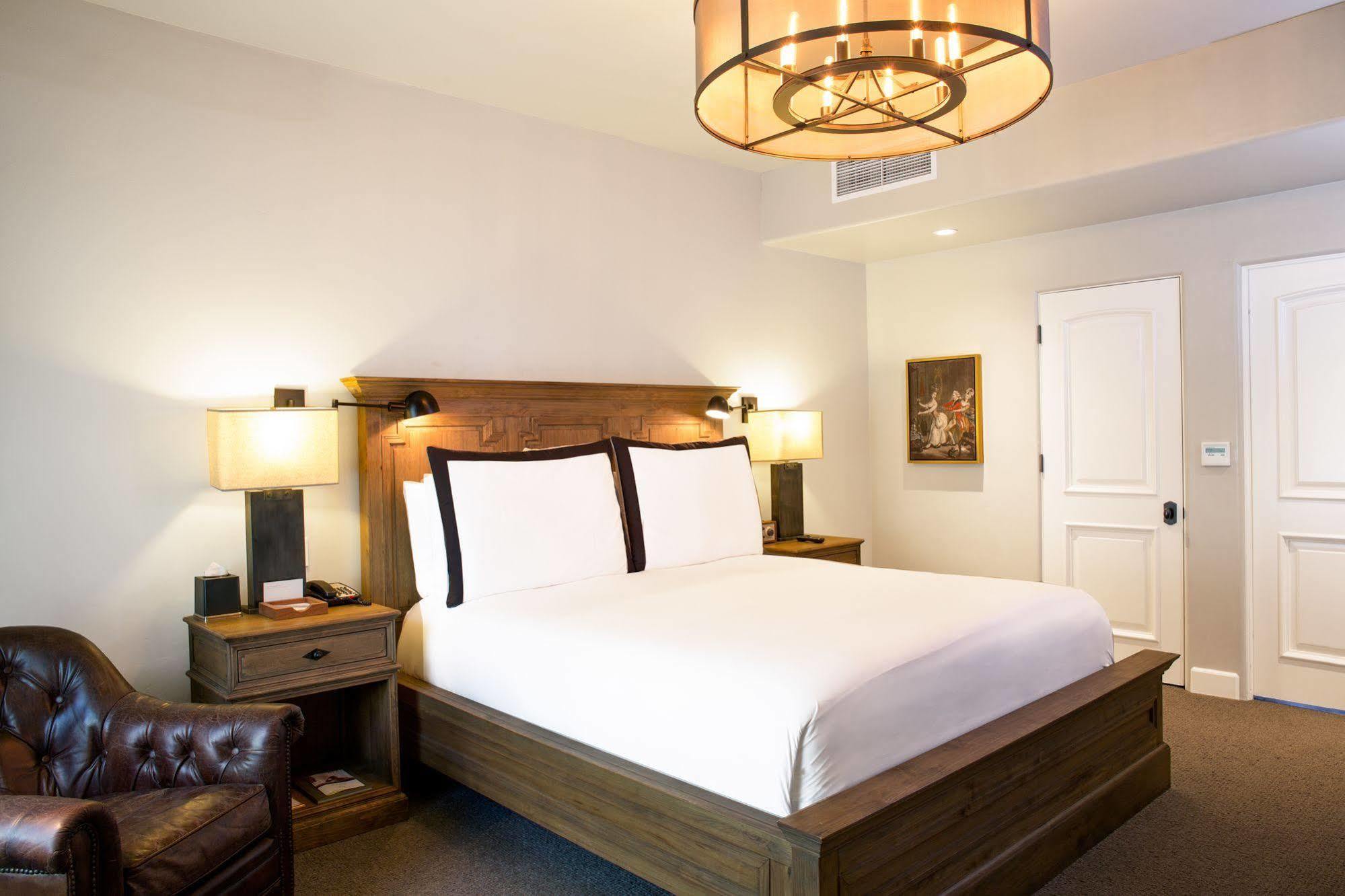 יונטוויל North Block Hotel מראה חיצוני תמונה